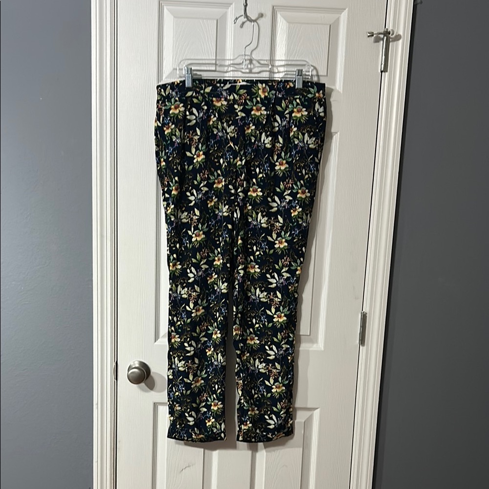 SFERRA BASIC Navy Floral Pleated Elastic waistband Pants